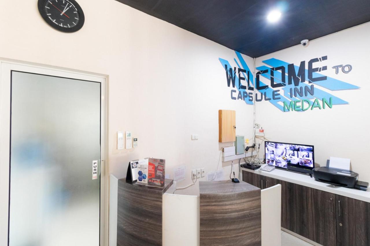 Reddoorz Hostel @ Capsule Inn Medan Zewnętrze zdjęcie